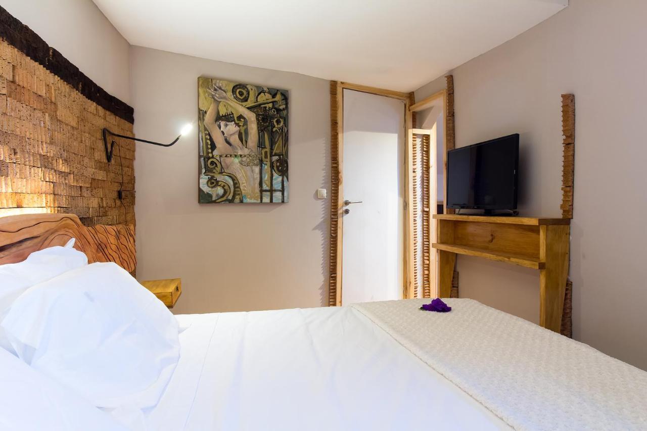 אובאר Feel At Home Guest House מראה חיצוני תמונה
