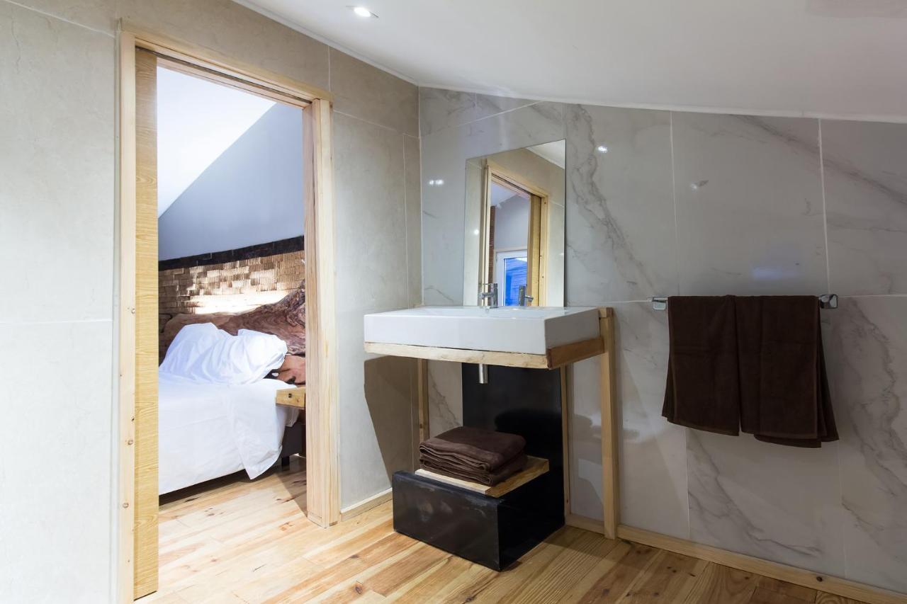 אובאר Feel At Home Guest House מראה חיצוני תמונה